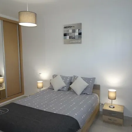 Copacabana By Check-in Portugal * Виламура